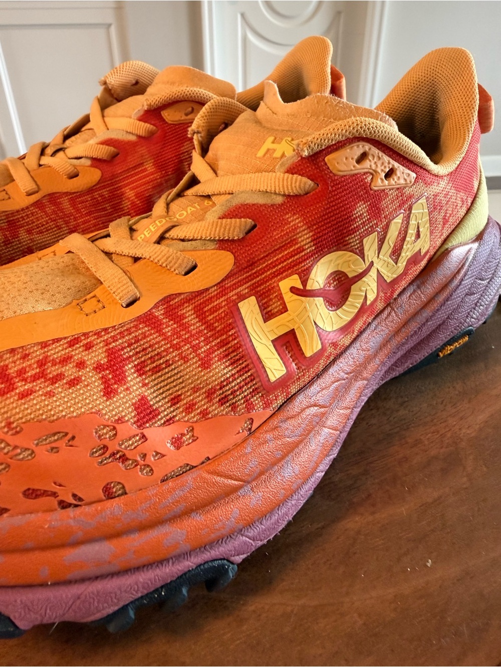 Hoka Women's Orange Red Speedgoat 6 Trail Running Shoe Size 8.5 - Picture 7 of 11